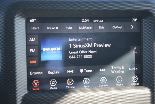 Used 2021 Jeep Gladiator Willys image 5