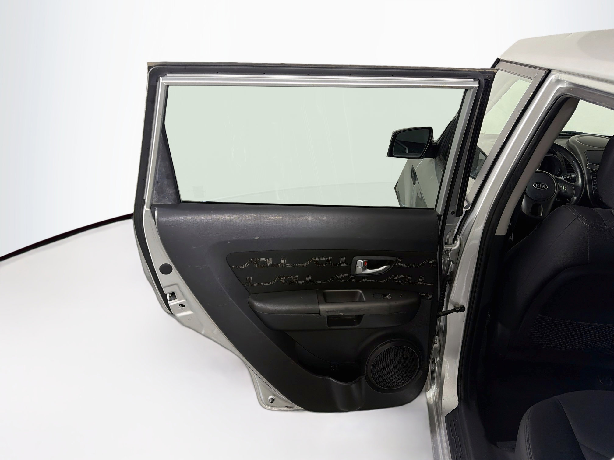Used 2012 Kia Soul + FWD image 24