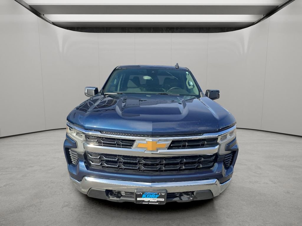 Used 2022 Chevrolet Silverado 1500 LT AWD/4WD image 8