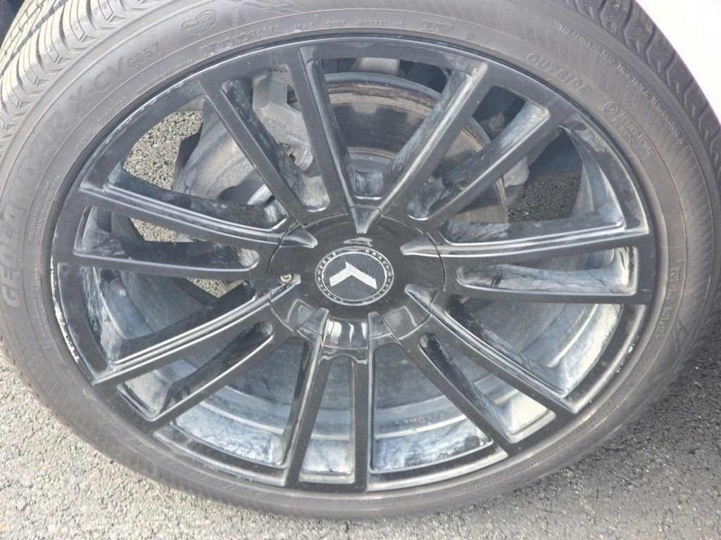 Used 2018 Chevrolet Equinox LT w/ Sun & Infotainment Package image 31