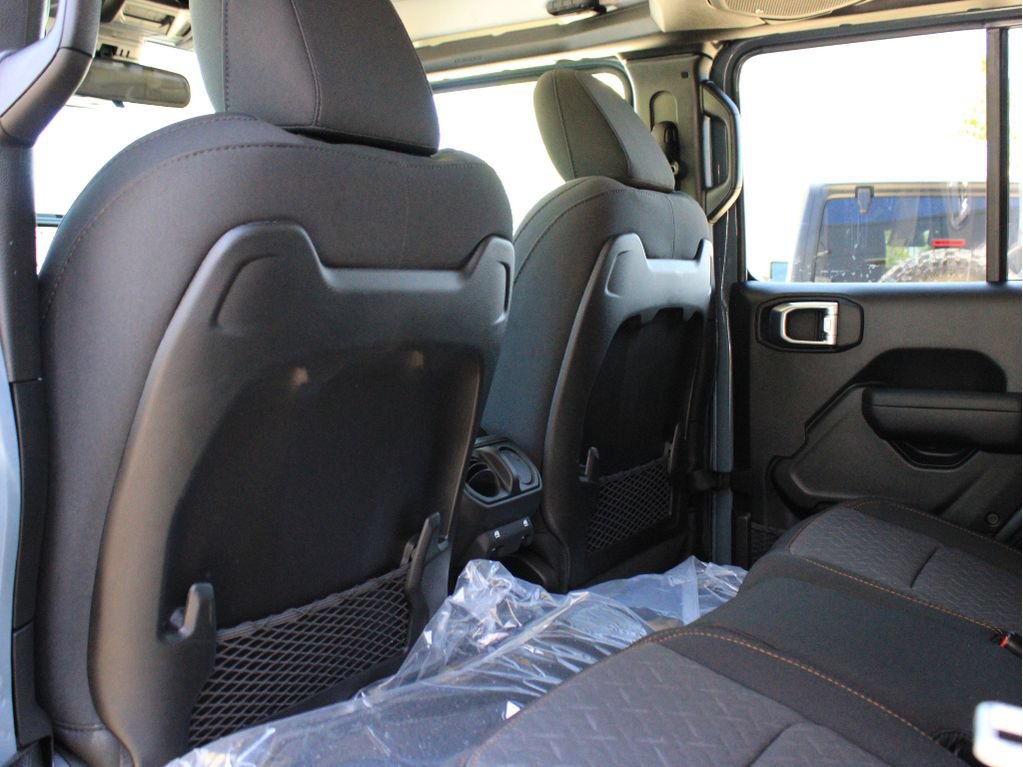 New 2026 Jeep Gladiator Mojave AWD/4WD image 34