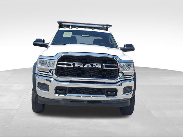 Used 2020 RAM 5500 Tradesman w/ Chrome Appearance Group AWD/4WD image 2