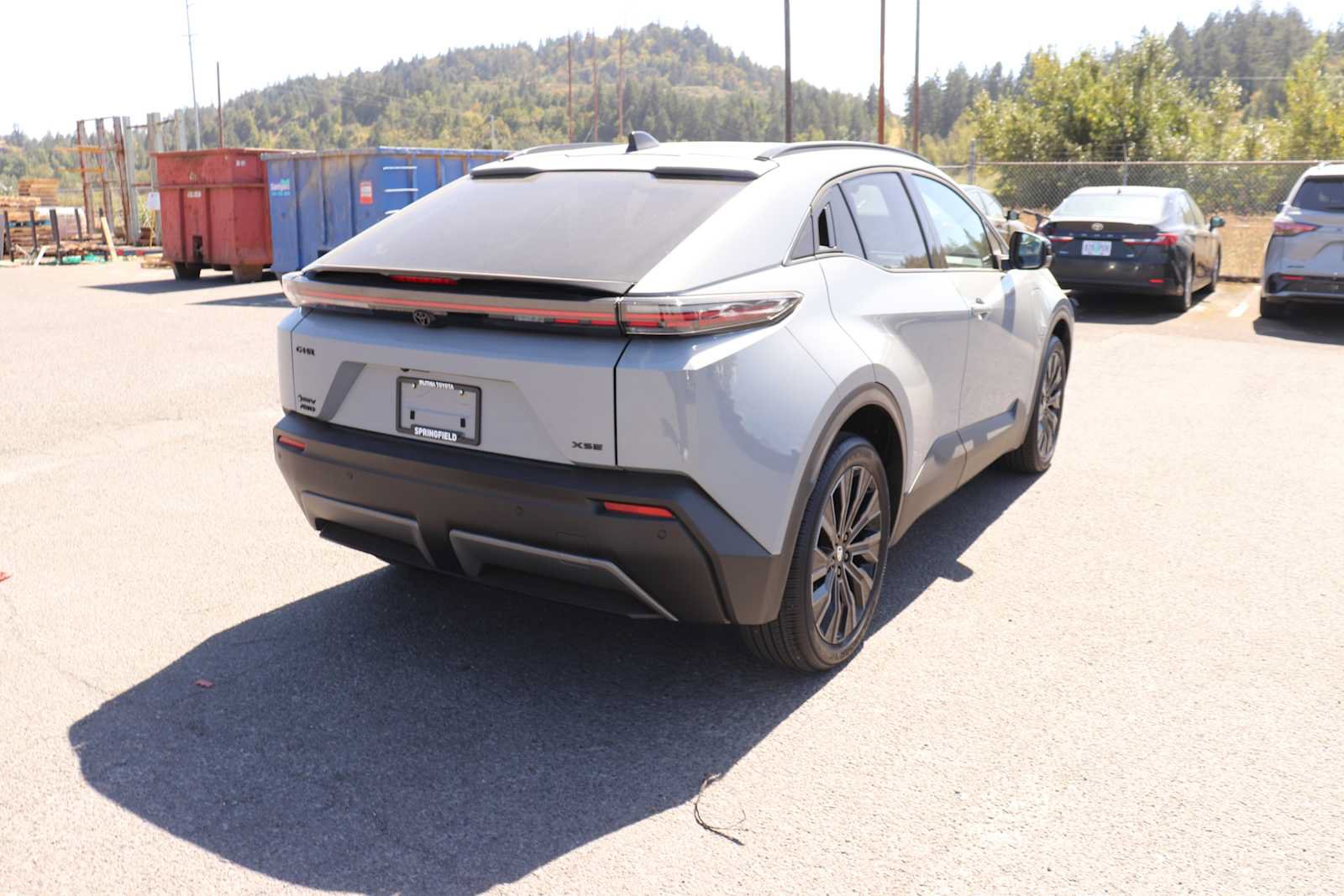 Used 2026 Toyota C-HR AWD/4WD image 5