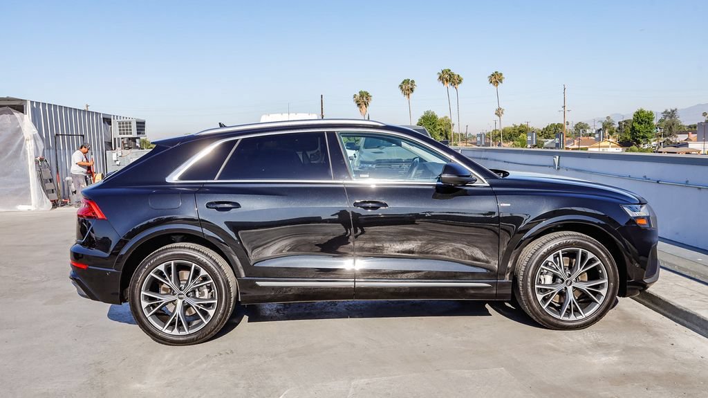 Used 2023 Audi Q8 Premium Plus w/ Premium Plus Package AWD/4WD image 13