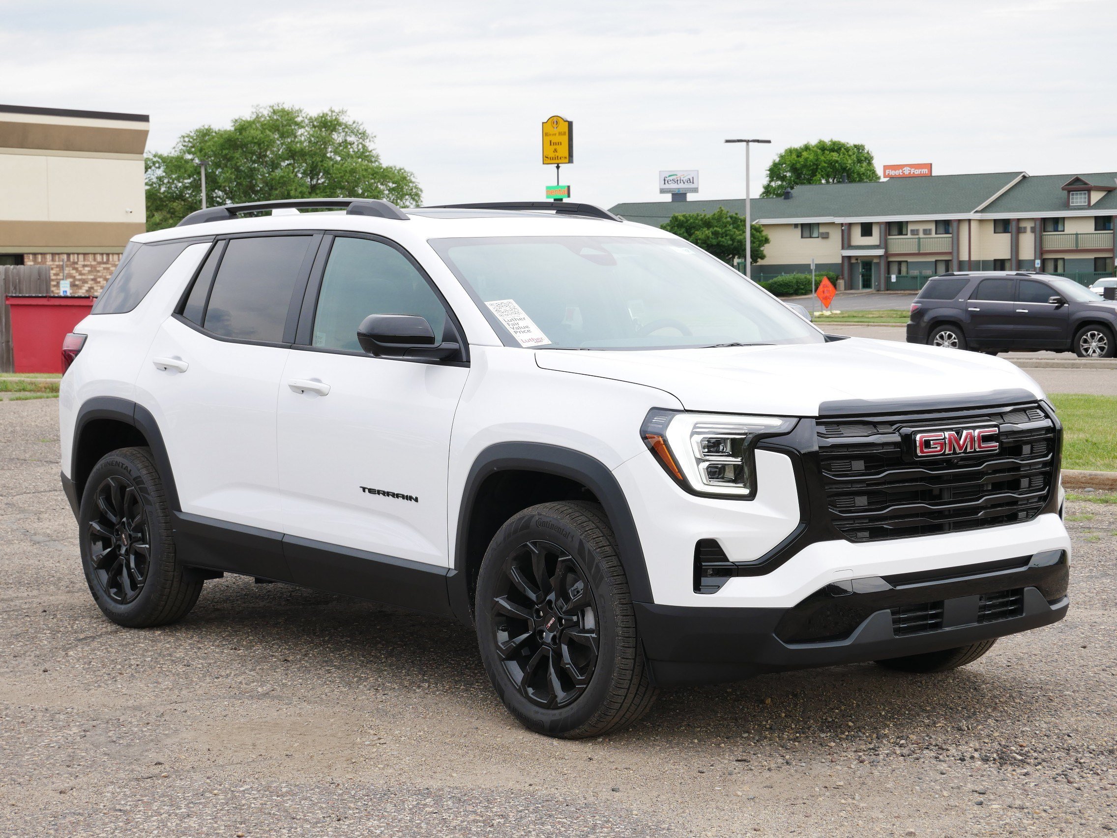 New 2027 GMC Terrain Elevation w/ Elevation Premium Package AWD/4WD image 7