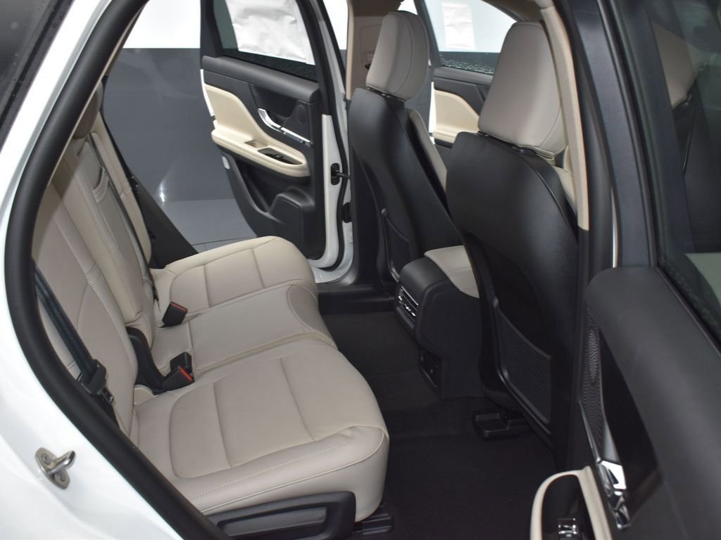 New 2025 Lincoln Corsair Grand Touring w/ Equipment Group 301A image 13