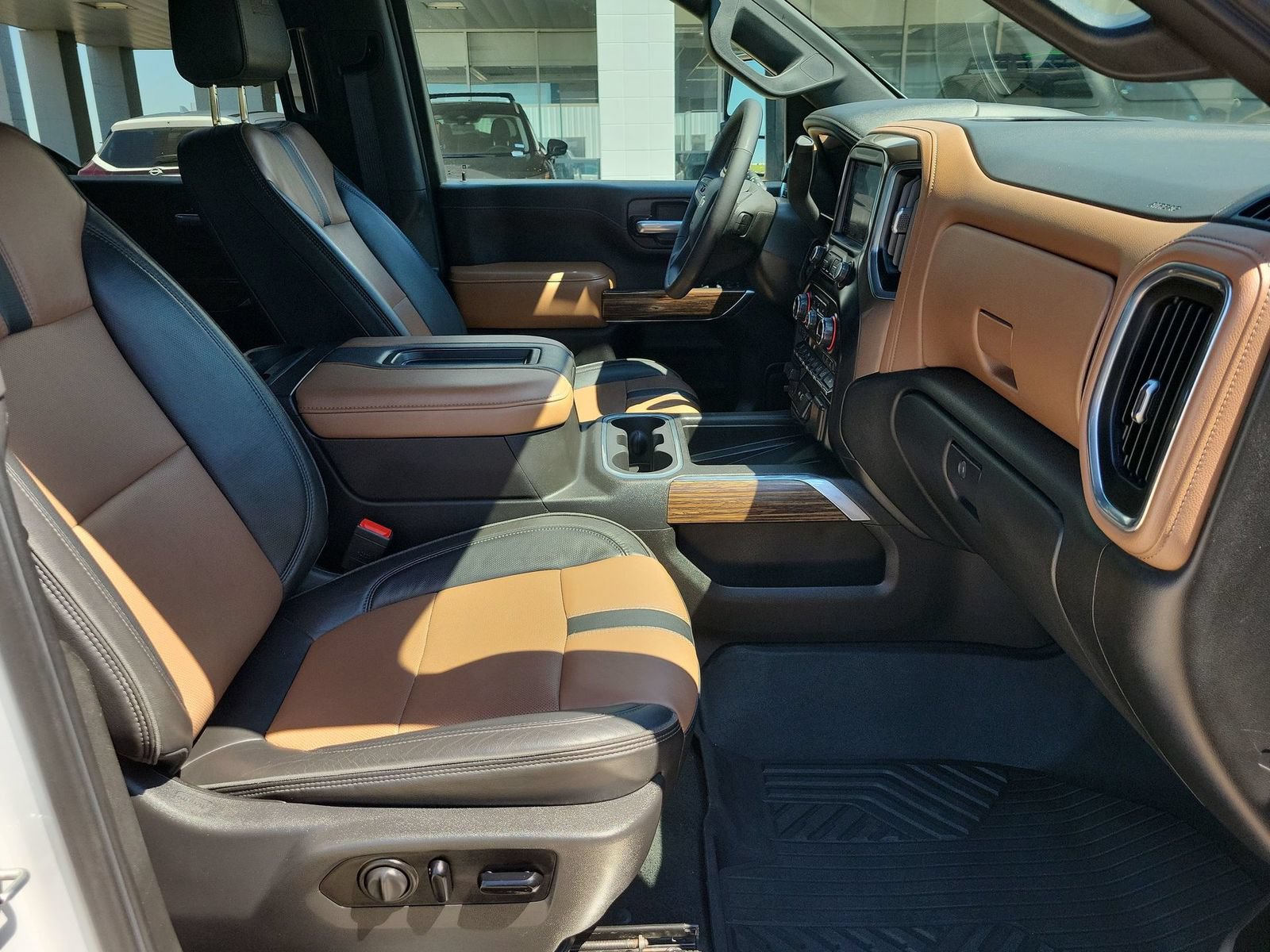 Certified 2021 Chevrolet Silverado 2500 High Country AWD/4WD image 27