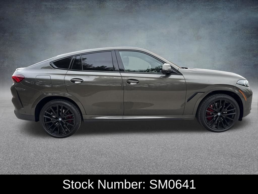 New 2026 BMW X6 xDrive40i w/ Climate Comfort Package image 6