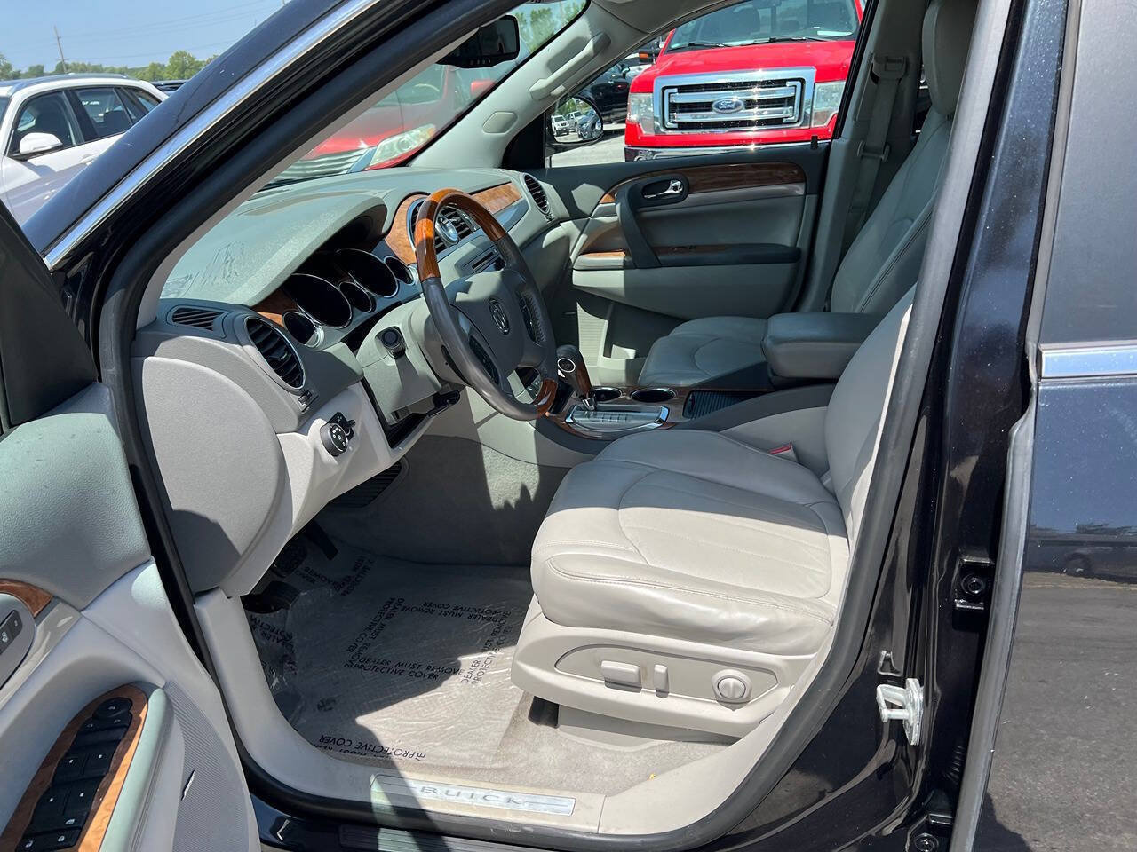 Used 2011 Buick Enclave CXL FWD image 8