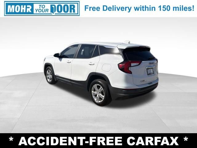 Used 2024 GMC Terrain SLE image 3