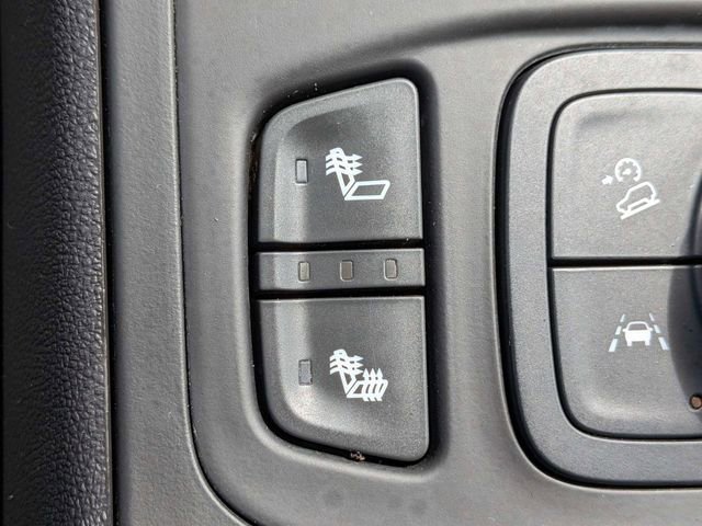 Used 2023 GMC Terrain SLT w/ Tech Package AWD/4WD image 24