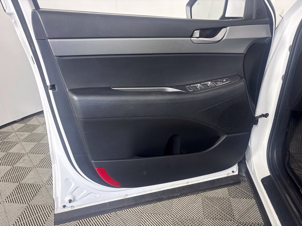 Used 2025 Hyundai Palisade SEL FWD image 11