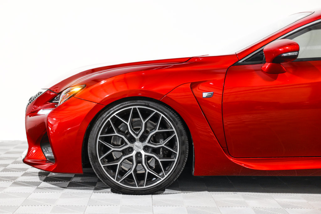 Used 2015 Lexus RC F w/ Premium Package RWD image 15