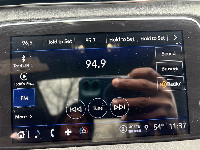 Used 2022 Cadillac XT4 Premium Luxury w/ Safety Alert Package AWD/4WD image 30