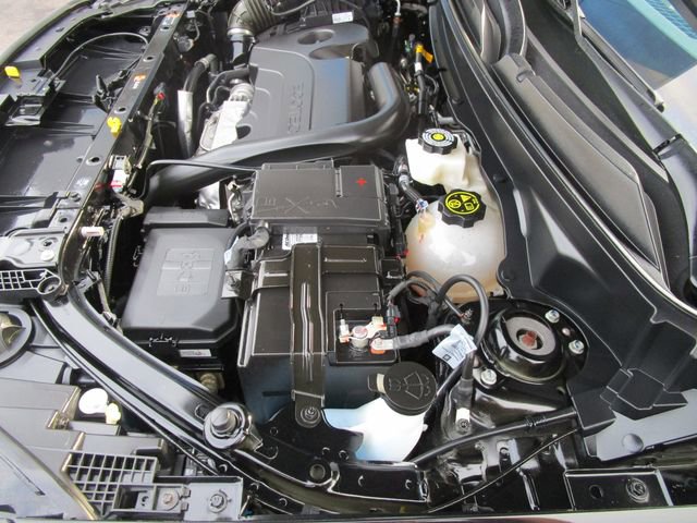 Used 2023 GMC Terrain SLE w/ LPO, Floor Liner Package image 11