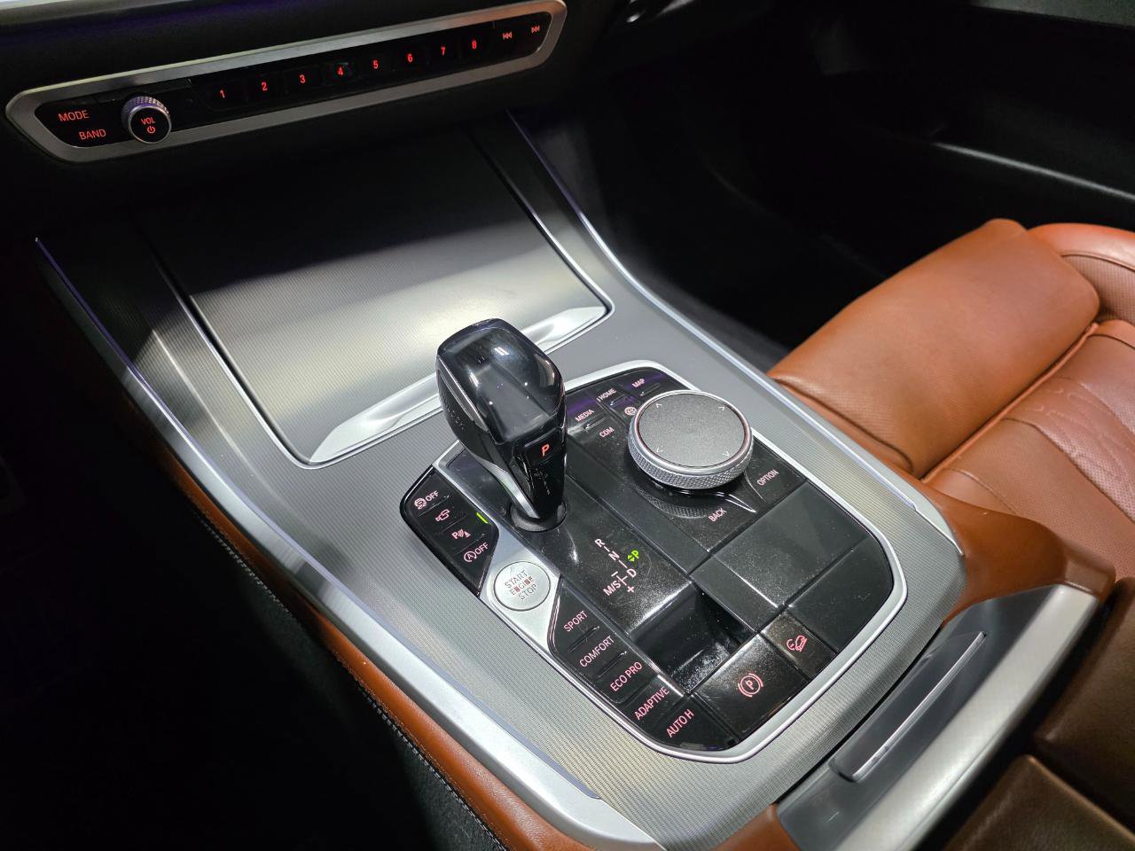 Used 2019 BMW X5 xDrive50i w/ M Sport Package image 51