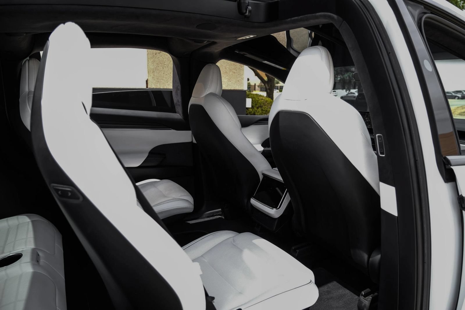 Used 2023 Tesla Model X Plaid AWD/4WD image 35