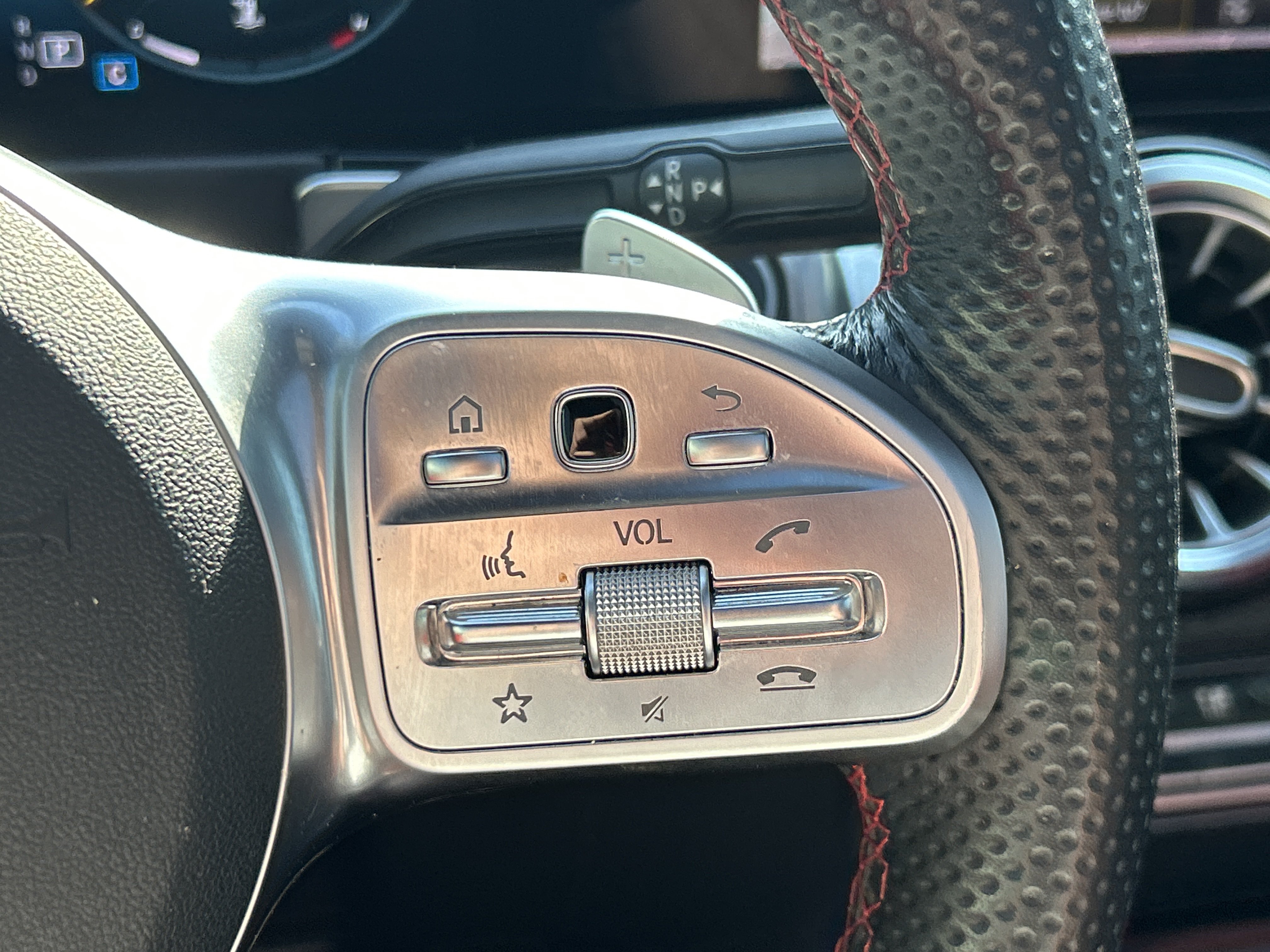 Certified 2023 Mercedes-Benz GLB 250 image 28