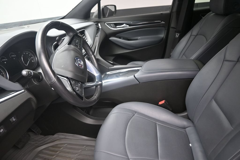 Used 2024 Buick Enclave Essence w/ Technology Package FWD image 12