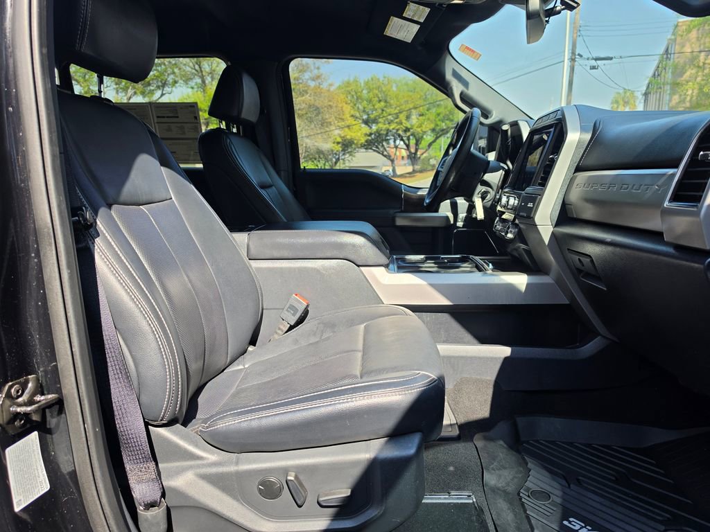 Certified 2022 Ford F250 Lariat w/ Tremor Off-Road Package image 49