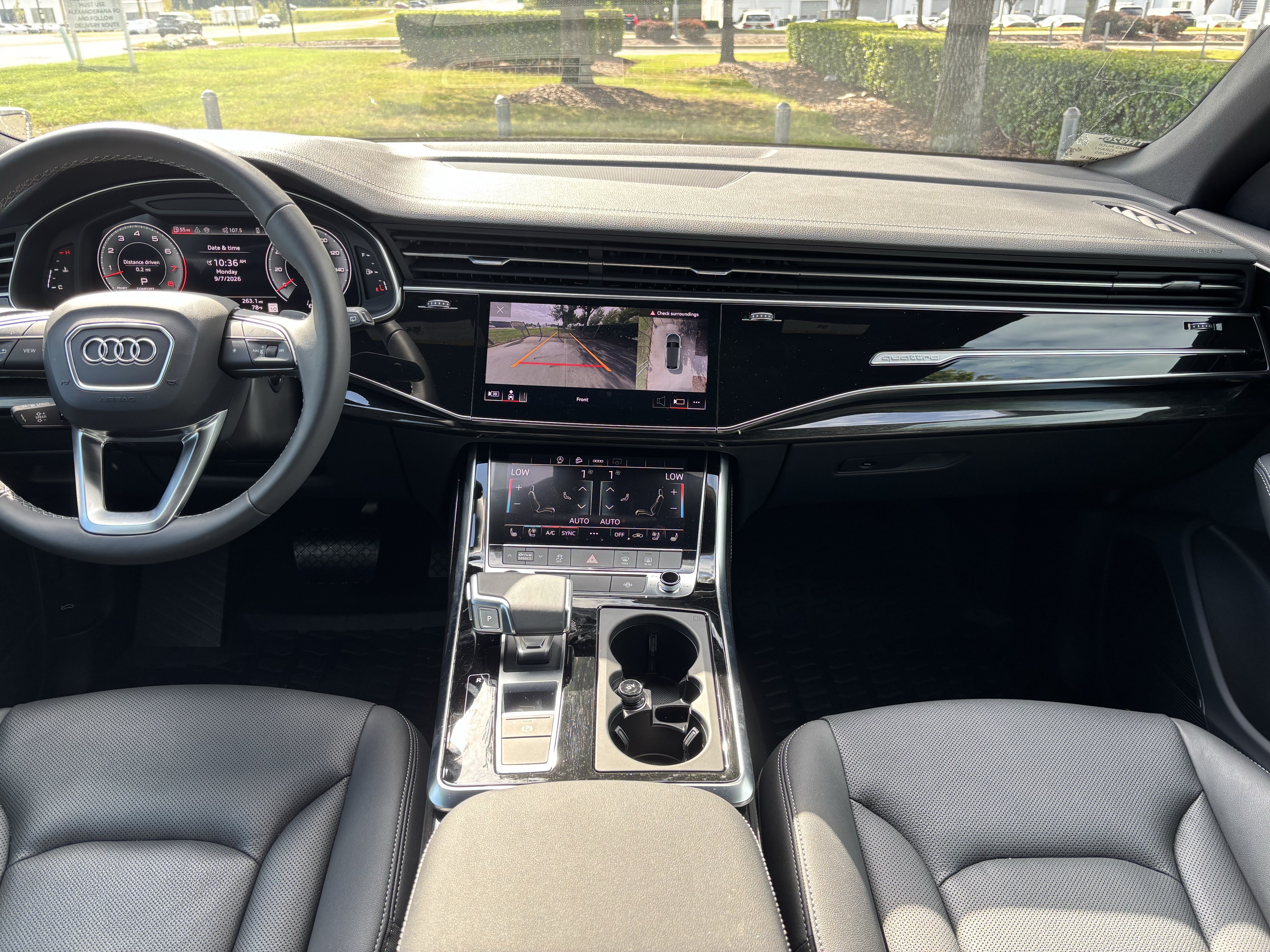 Used 2025 Audi Q8 Premium Plus AWD/4WD image 33