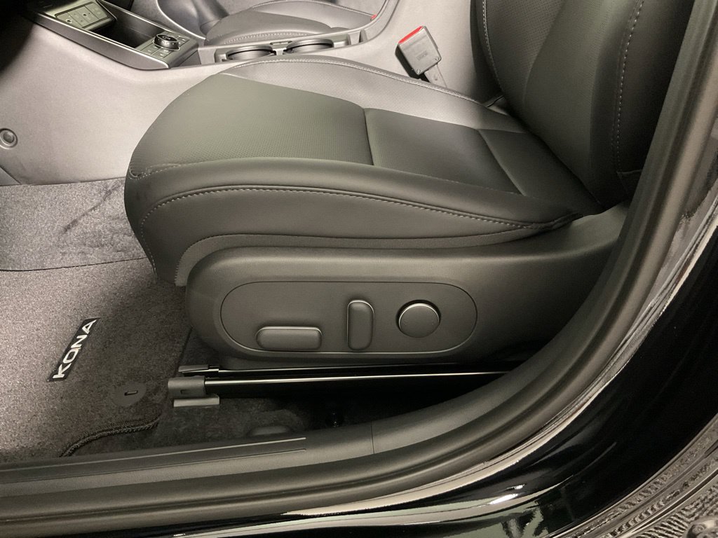 New 2026 Hyundai Kona Limited AWD/4WD image 23