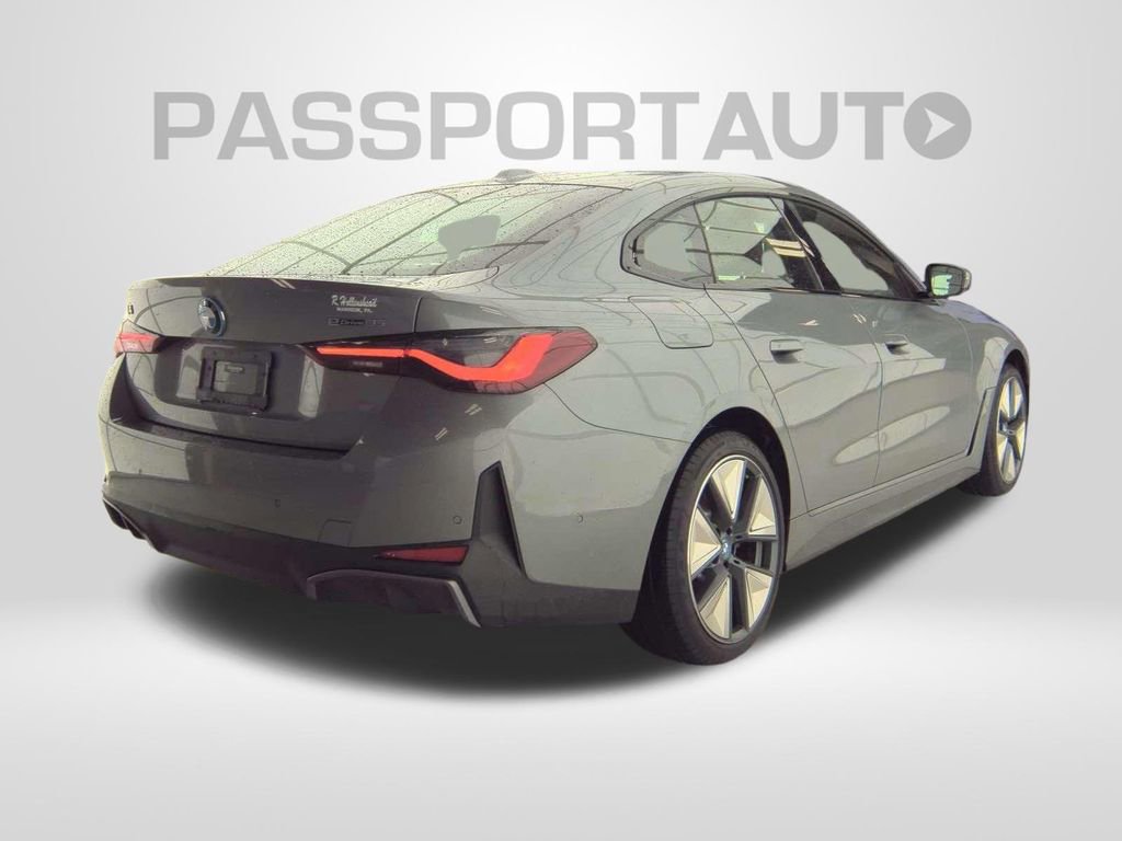 Used 2023 BMW i4 eDrive35 w/ Premium Package image 3