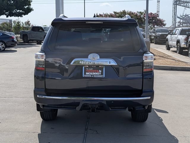 Used 2022 Toyota 4Runner Limited AWD/4WD image 7