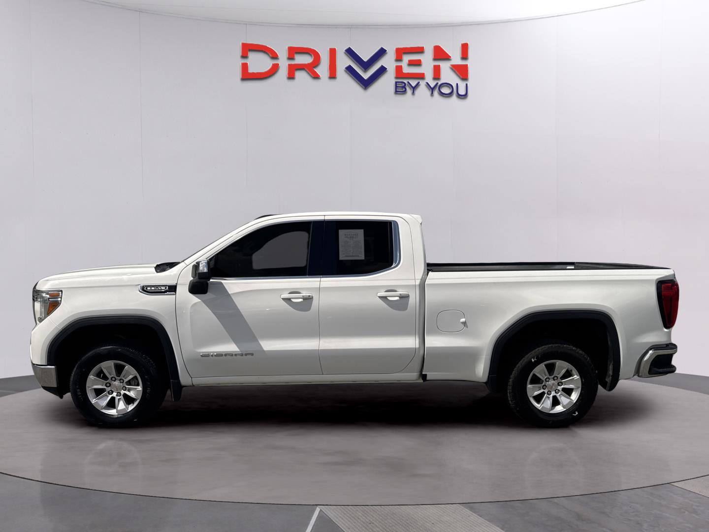 Used 2020 GMC Sierra 1500 SLE w/ SLE Value Package image 2