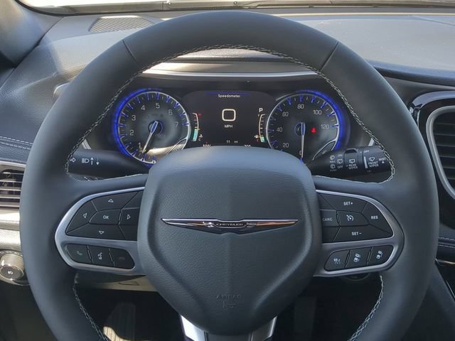New 2026 Chrysler Pacifica Select FWD image 33