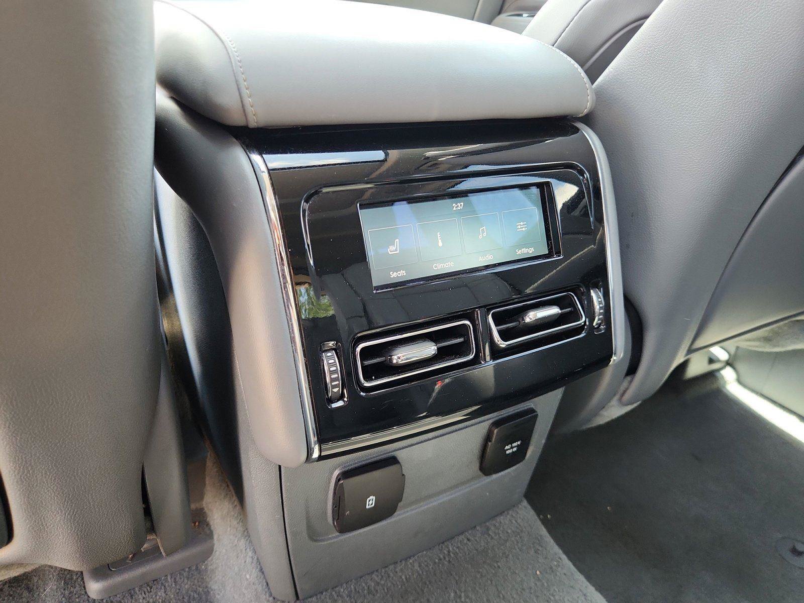 Used 2020 Lincoln Aviator Reserve w/ Equipment Group 202A AWD/4WD image 13