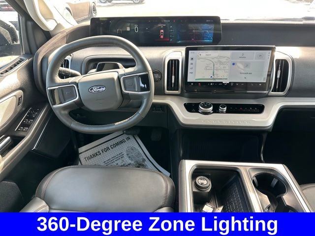 Used 2025 Ford Expedition Active image 20