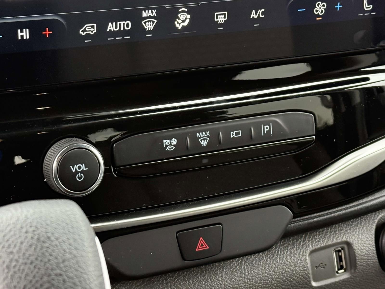 New 2026 Ford Transit 350 XLT image 16