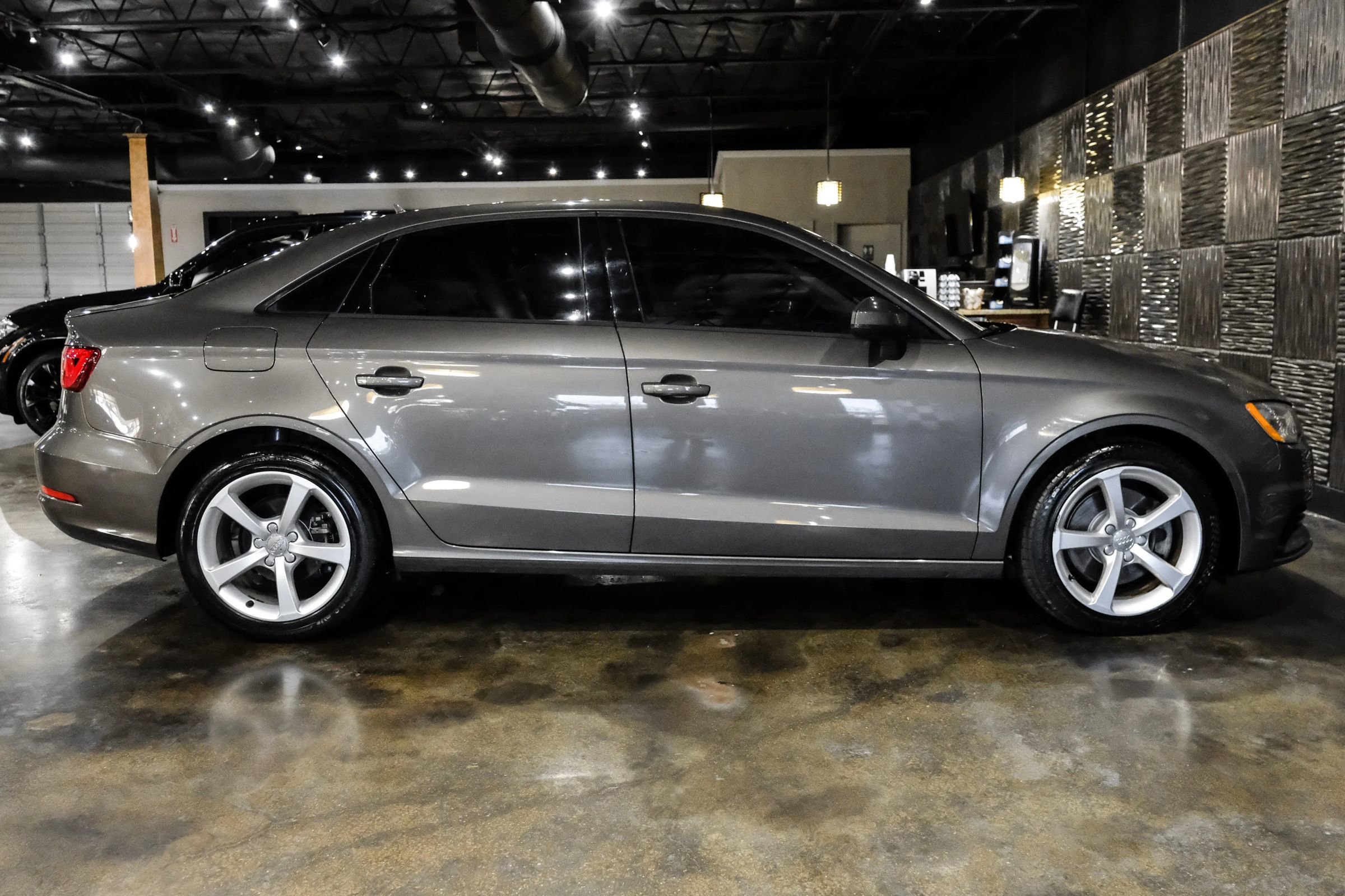 Used 2015 Audi A3 1.8T Premium image 5