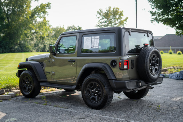 Used 2025 Jeep Wrangler Sport AWD/4WD image 7
