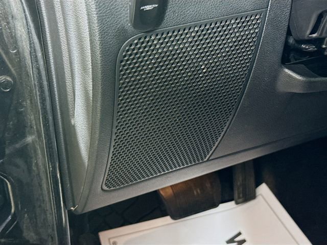 Used 2018 Jeep Wrangler Sport image 18