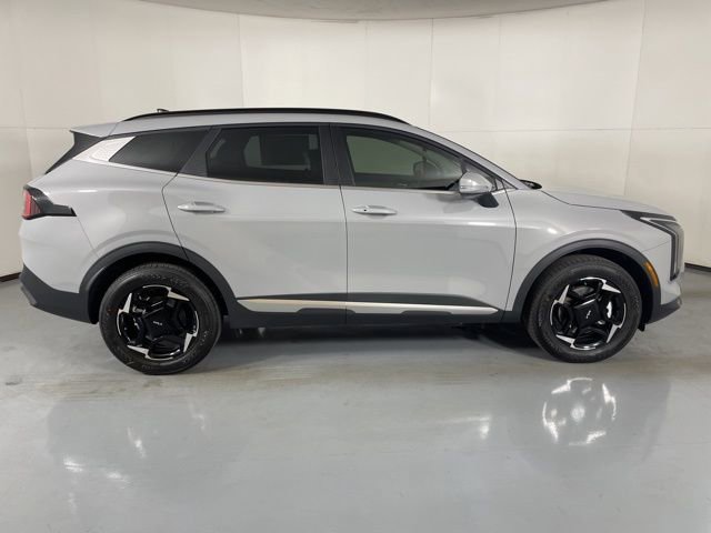 New 2026 Kia Sportage EX w/ EX Panorama Roof Package image 9