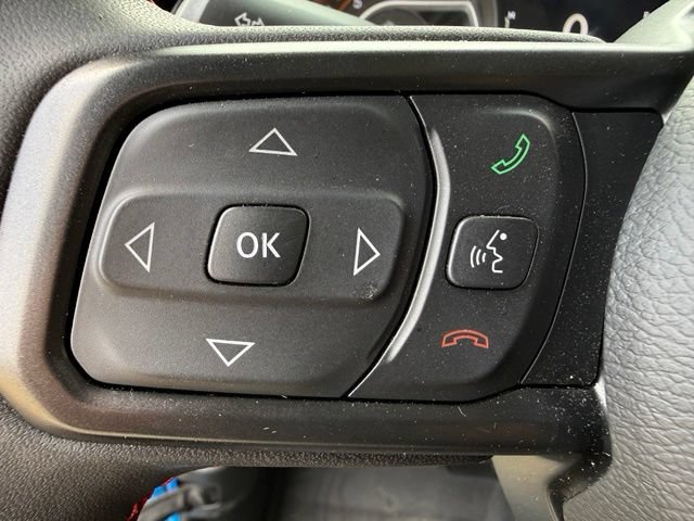 Used 2024 Jeep Gladiator Rubicon AWD/4WD image 17