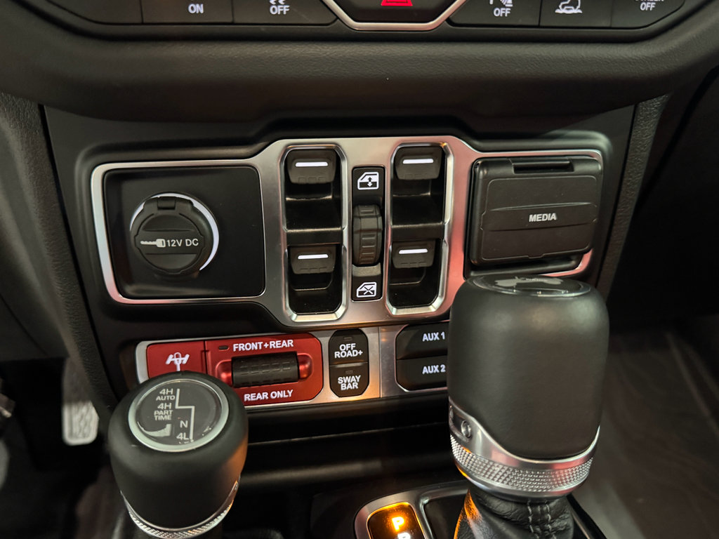Used 2024 Jeep Wrangler Unlimited Rubicon 392 image 39