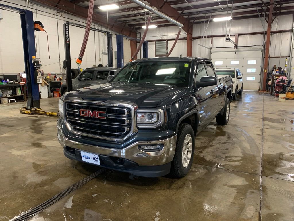 Used 2018 GMC Sierra 1500 SLE w/ SLE Value Package image 2