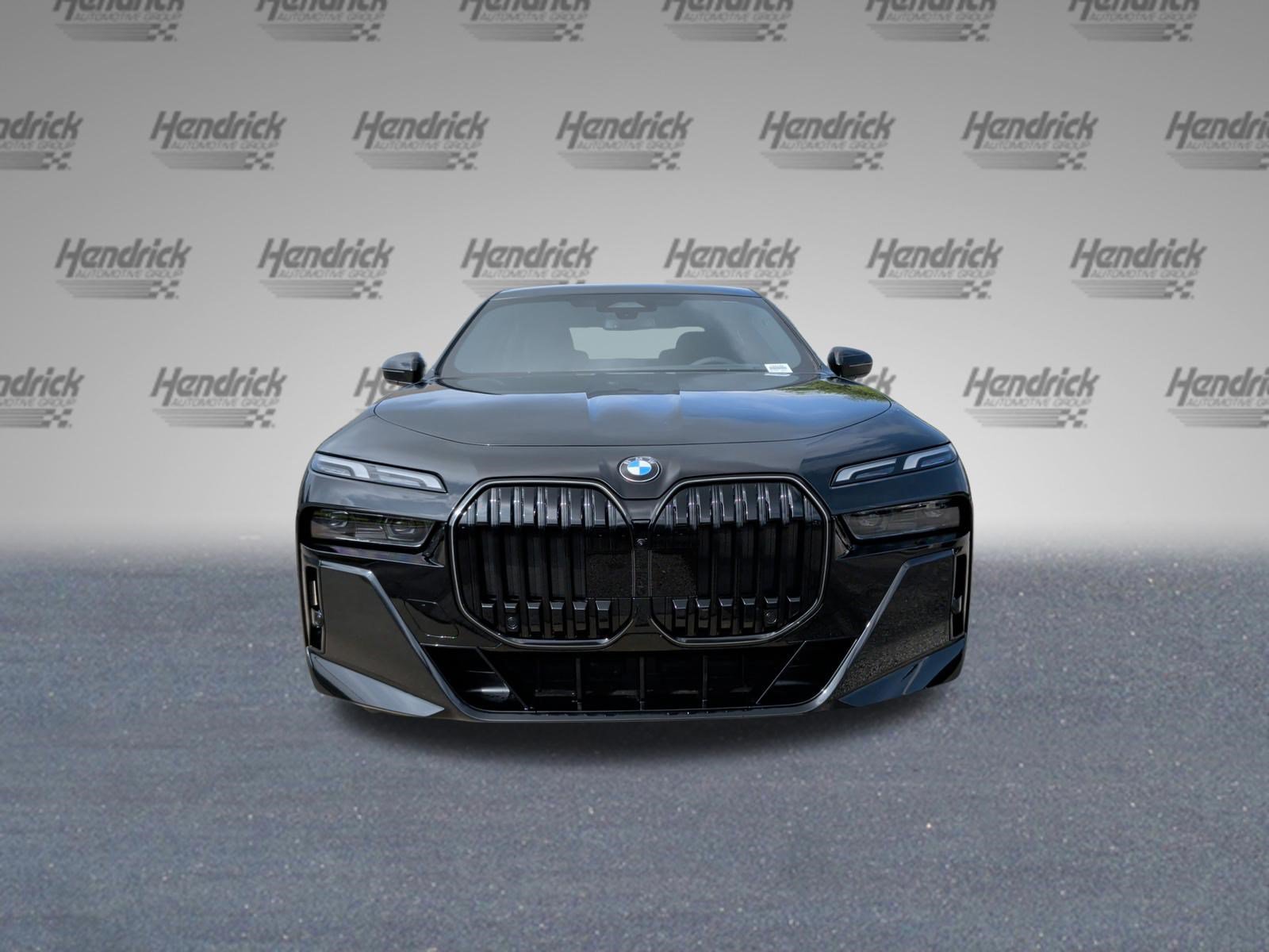 New 2026 BMW 740i w/ Premium Package RWD image 5