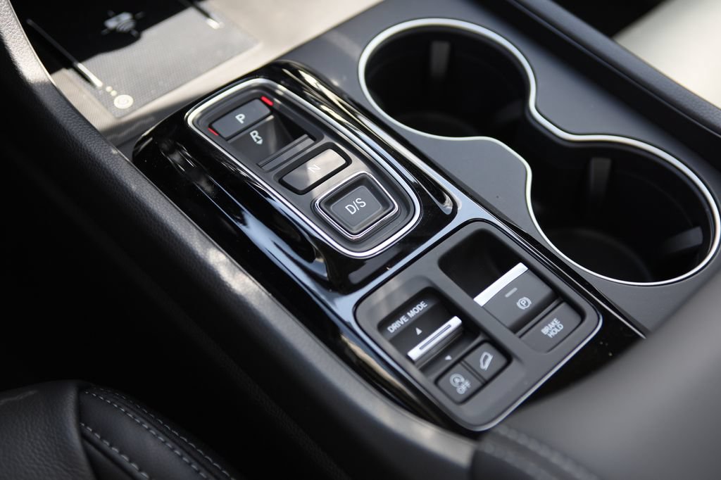 New 2026 Honda Pilot Touring image 23