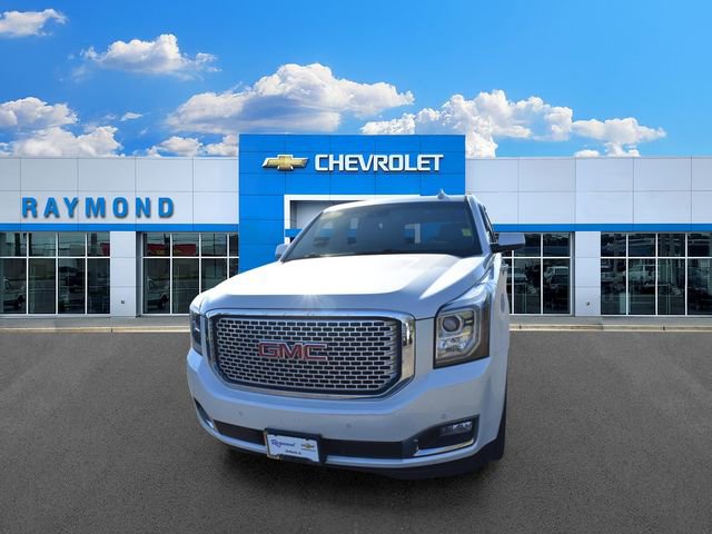 Used 2017 GMC Yukon Denali w/ Open Road Package AWD/4WD image 7