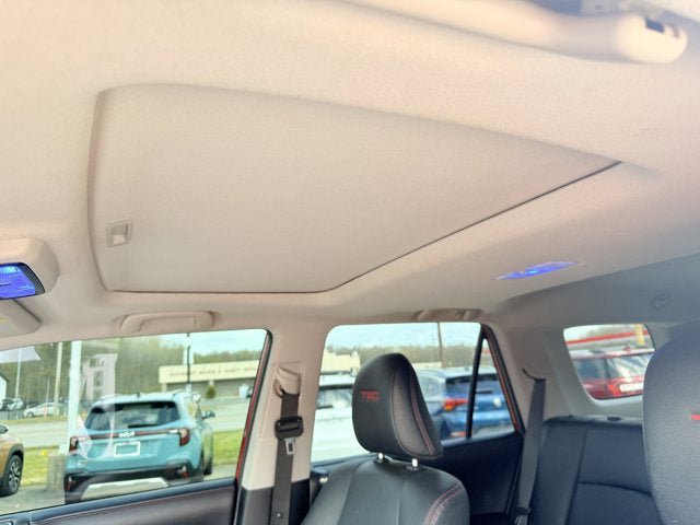 Used 2021 Toyota 4Runner Venture w/ Moonroof Package AWD/4WD image 18