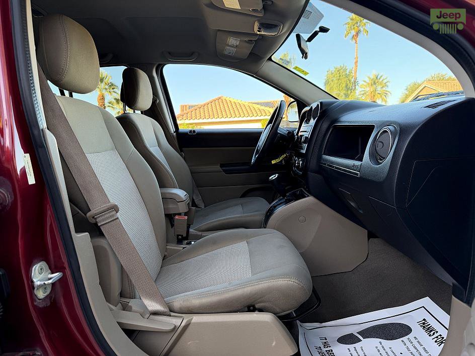 Used 2012 Jeep Compass Latitude image 11