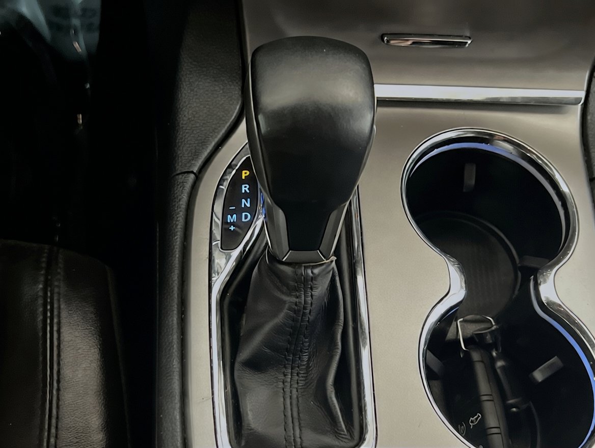 Used 2018 Jeep Grand Cherokee Limited RWD image 12