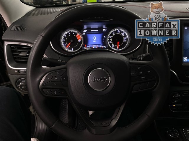 Used 2022 Jeep Cherokee Trailhawk w/ Trailer Tow Group AWD/4WD image 22