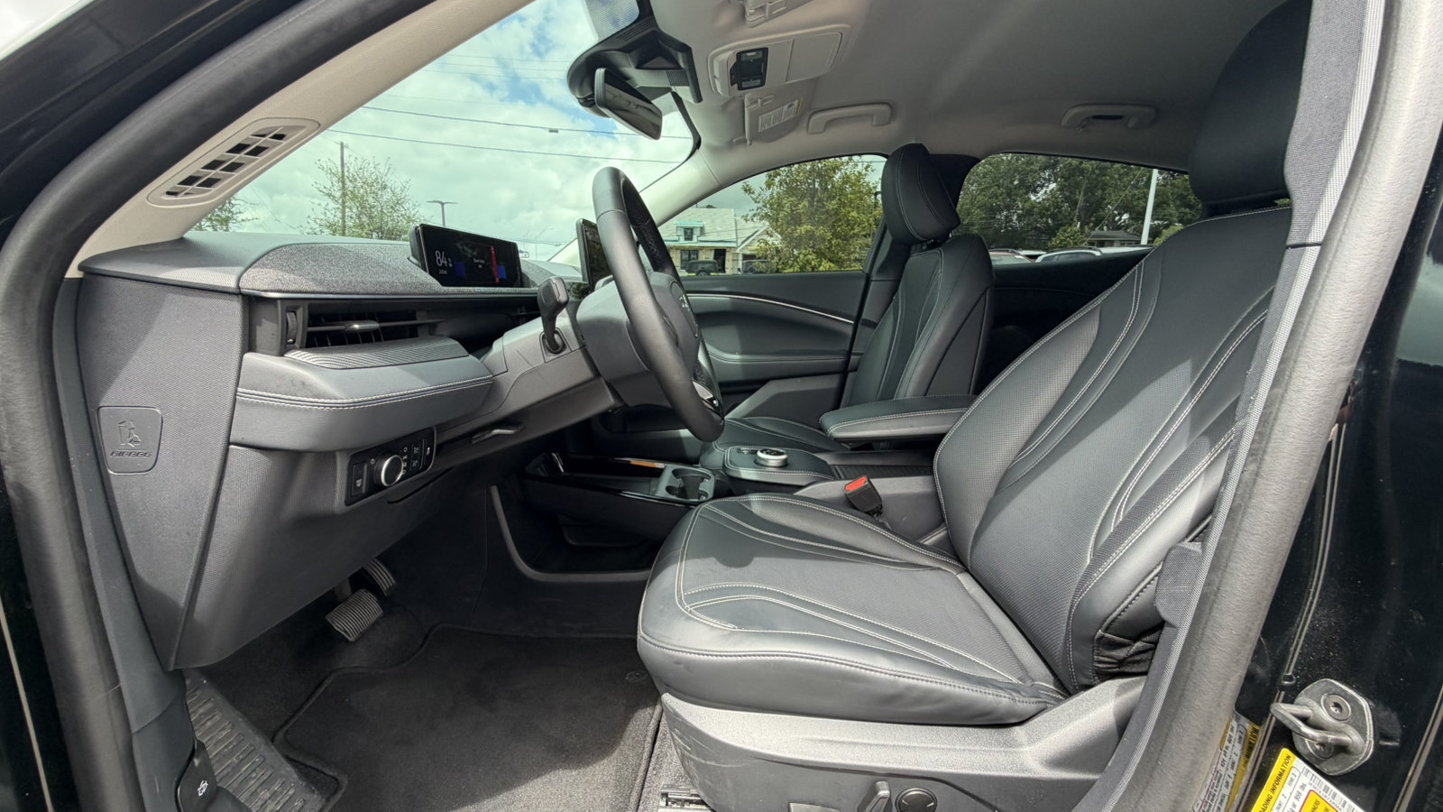 Used 2024 Ford Mustang Mach-E Premium RWD image 10