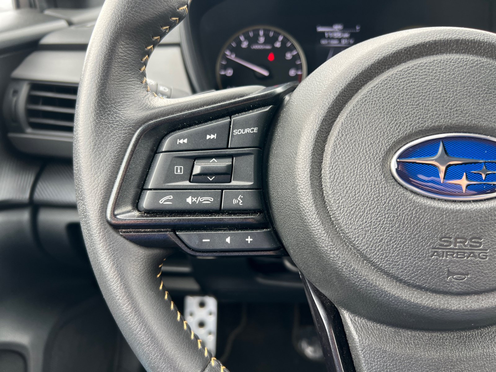 Used 2025 Subaru Crosstrek 2.5i Sport AWD/4WD image 29