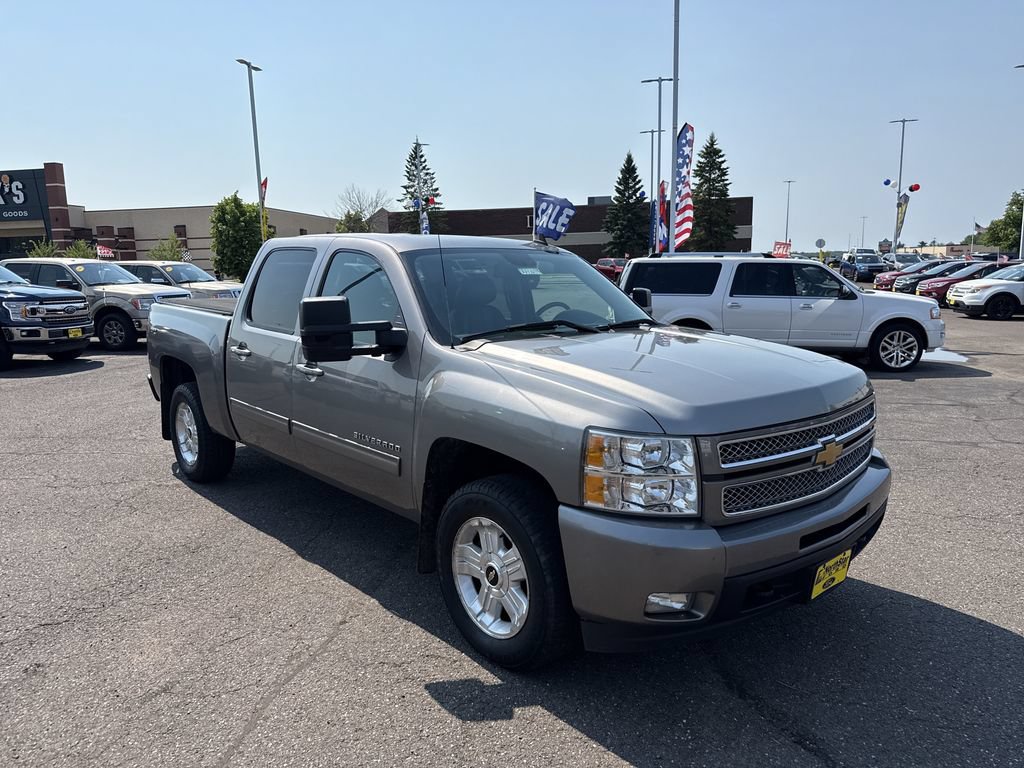 Used 2013 Chevrolet Silverado 1500 LTZ w/ LTZ Plus Package AWD/4WD image 4